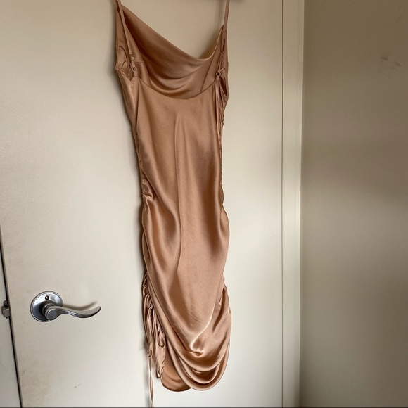 CHAMPAGNE SLIP DRESS - Like new - Picture 6 of 6